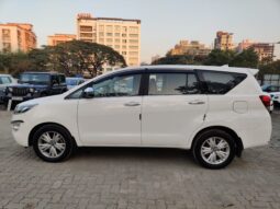 Toyota Innova Crysta 2.4 Z full