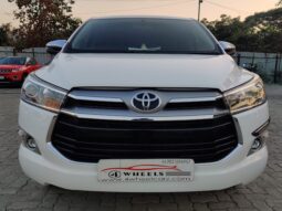 Toyota Innova Crysta 2.4 Z full