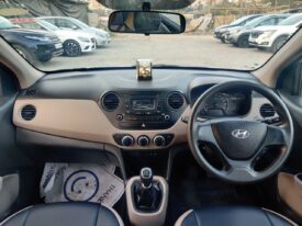 Hyundai  Grand i10  1.2 Sportz