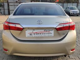 Toyota Corolla Altis 1.8 VL full