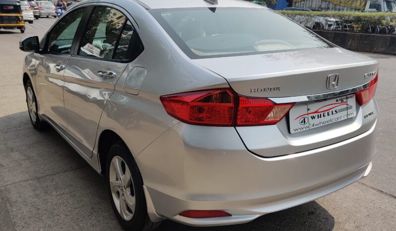 Honda City 1.5 VX CVT (IVTEC) with Sunroof full