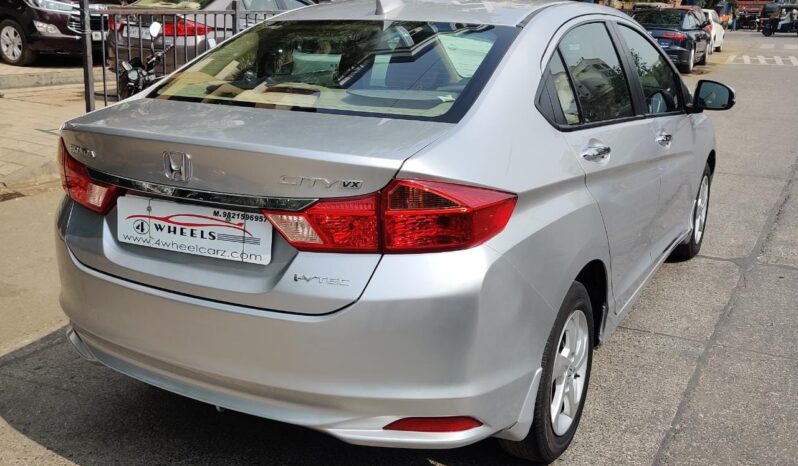 Honda City 1.5 VX CVT (IVTEC) with Sunroof full