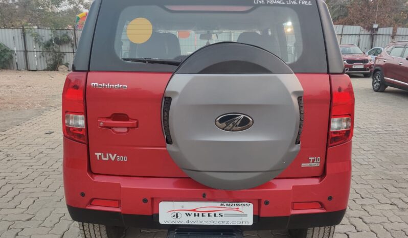 Mahindra TUV300 T10 AS MHawk 100 full