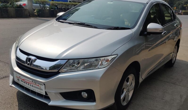 Honda City 1.5 VX CVT (IVTEC) with Sunroof full