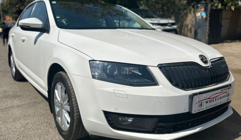 SKODA OCTAVIA STYLE PLUS full