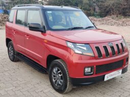 Mahindra TUV300 T10 AS MHawk 100 full