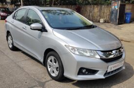 Honda City 1.5 VX CVT (IVTEC) with Sunroof