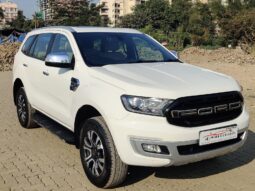 Ford Endeavour 2.2 4×2 AT Titanium + 2019 With Sunroof full