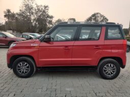 Mahindra TUV300 T10 AS MHawk 100 full