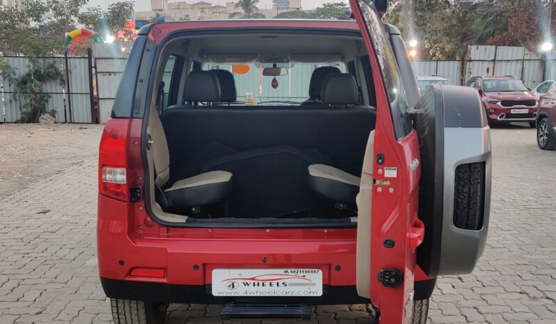 Mahindra TUV300 T10 AS MHawk 100 full