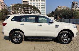 Ford Endeavour 2.2 4×2 AT Titanium + 2019 With Sunroof full