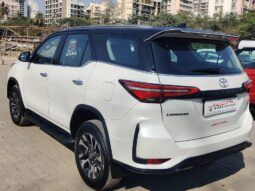 Toyota Fortuner LEGENDER 4×4 full