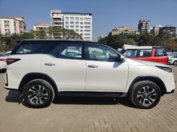 Toyota Fortuner LEGENDER 4×4 full