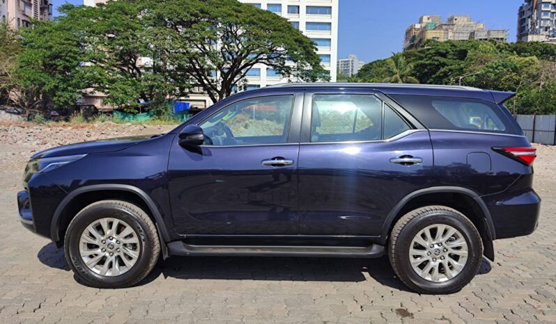 Toyota Fortuner Sigma 4×4 full