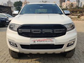 Ford Endeavour 2.0 4×4 AT Titanium +