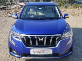 Mahindra XUV700 AX7L P AT Luxury Pack 7 STR