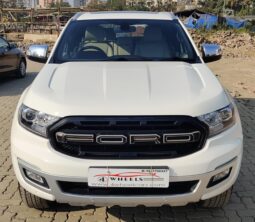 Ford Endeavour 2.2 4×2 AT Titanium + With Sunroof full