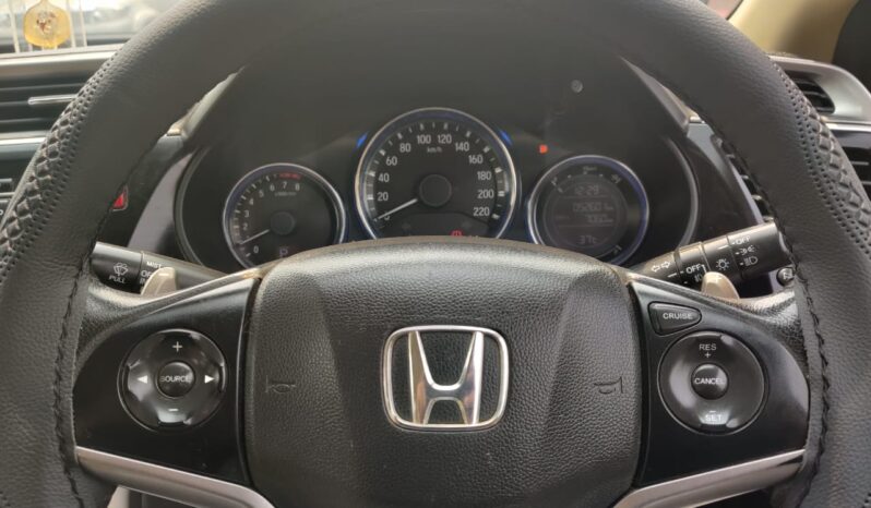 Honda City 1.5 VX CVT (IVTEC) Sunroof full