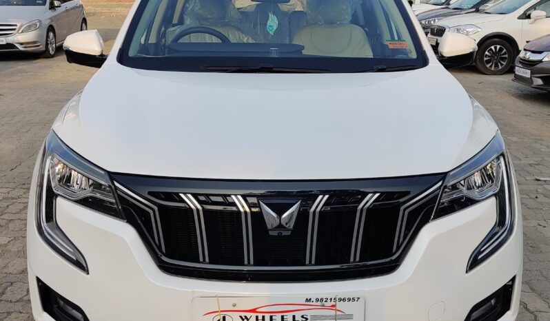 Mahindra XUV700 AX7 MT AWD LUX PACK 7 STR full