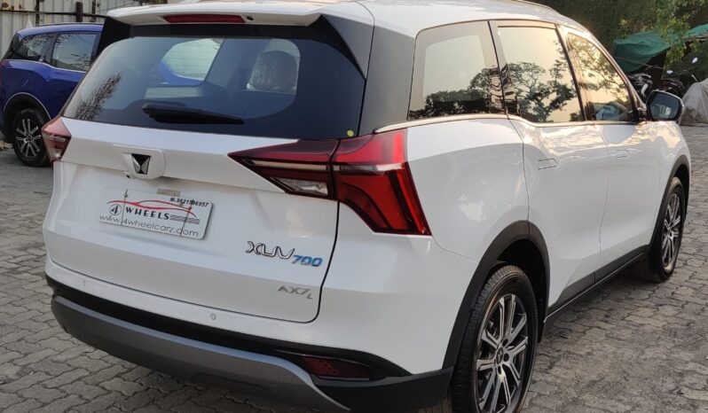 Mahindra XUV700 AX7 MT AWD LUX PACK 7 STR full