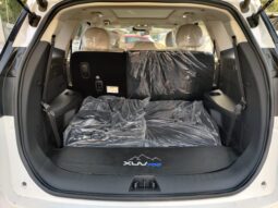 Mahindra XUV700 AX7 MT AWD LUX PACK 7 STR full