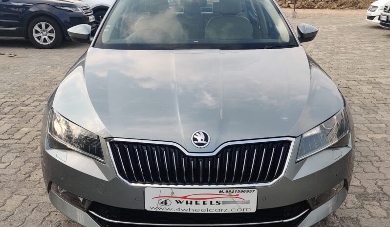 Skoda Superb L&K TSI full