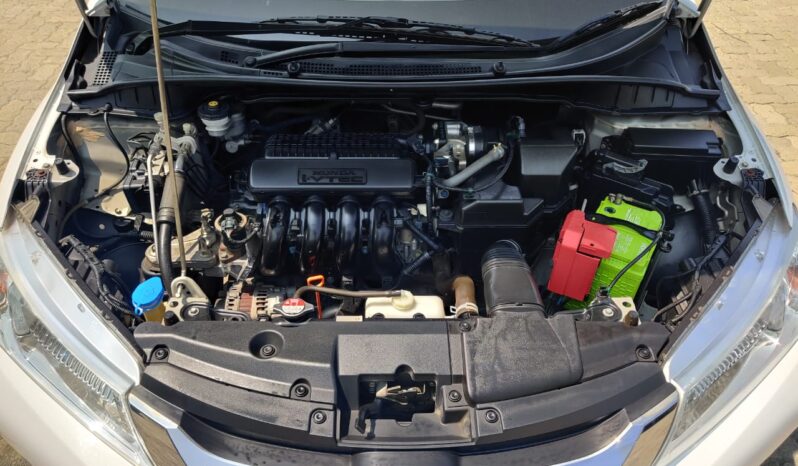 Honda City 1.5 V MT (IVTEC) full