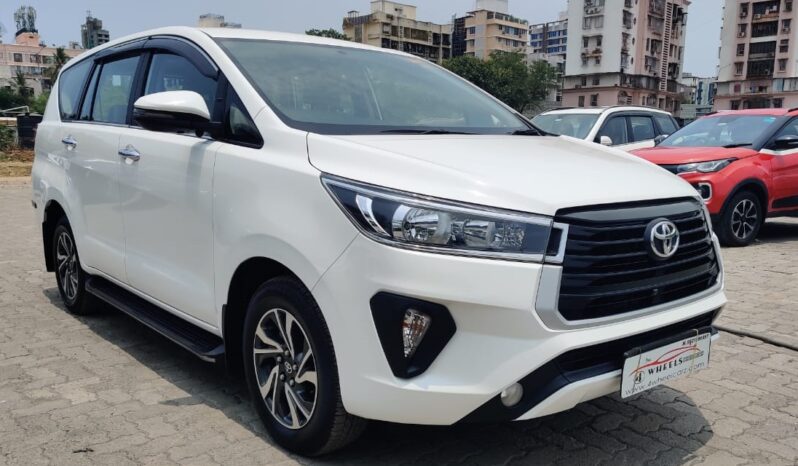 Toyota Innova Crysta 2.4 G full