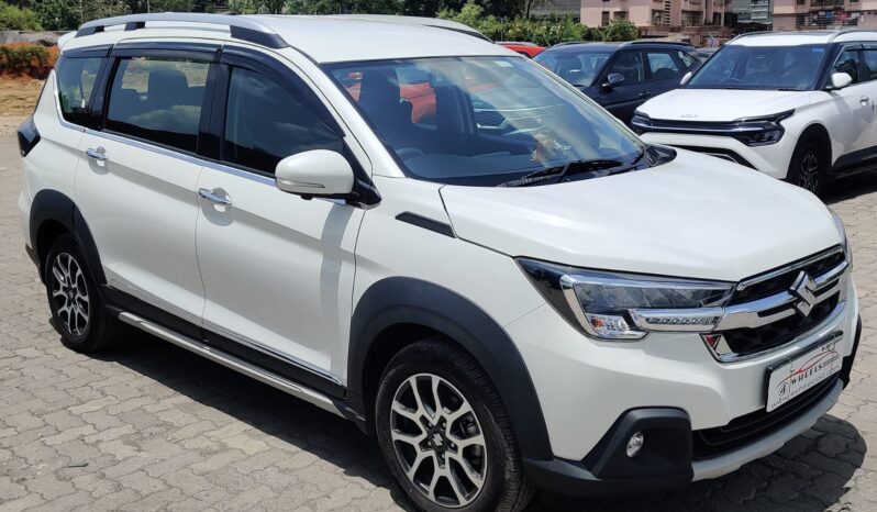 Maruti XL6 Smart Hybrid Alpha full