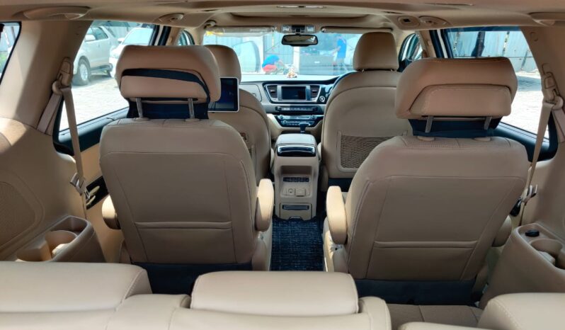 Kia Carnival D2 Limousine full