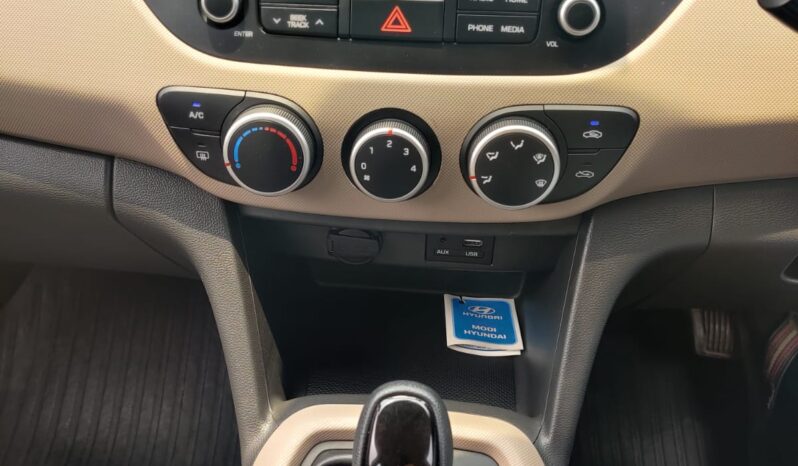 Hyundai Grand i10 Sportz 1.2 full