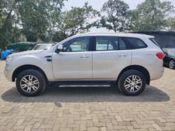 Ford Endeavour 3.2L 4×4 AT Titanium full