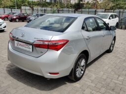 Toyota Corolla Altis 1.8 VL full