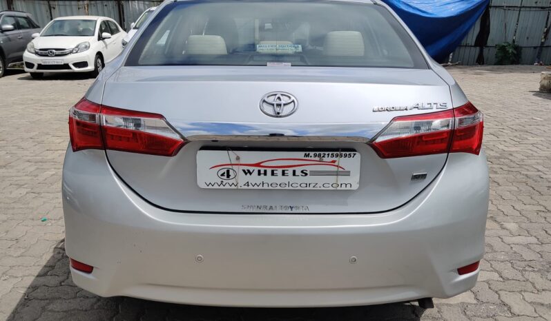 Toyota Corolla Altis 1.8 VL full