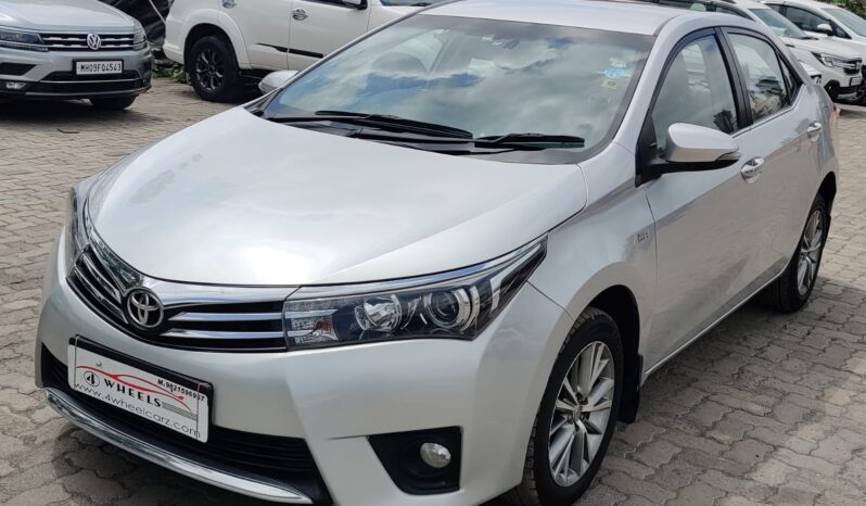 Toyota Corolla Altis 1.8 VL full