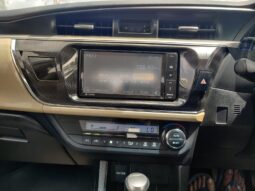 Toyota Corolla Altis 1.8 VL full