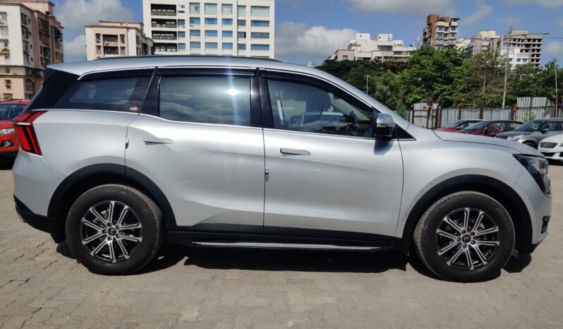 Mahindra XUV700 AX7L P Luxury Pack 7 STR full