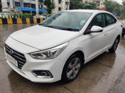 Hyundai Verna 1.6 VTVT SX full