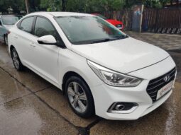 Hyundai Verna 1.6 VTVT SX full