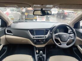 Hyundai Verna 1.6 VTVT SX