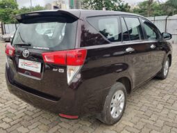 Toyota Innova Crysta 2.7 V MT 7STR full