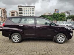 Toyota Innova Crysta 2.7 V MT 7STR full