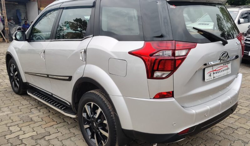 Mahindra XUV 500 W11 FWD full