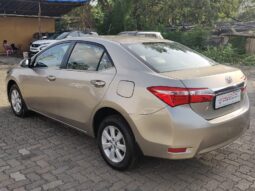 Toyota Corolla Altis 1.8 G full