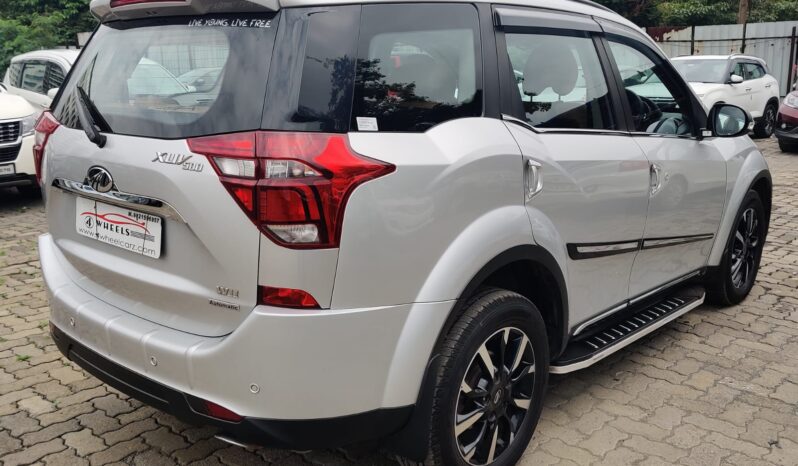 Mahindra XUV 500 W11 FWD full