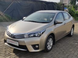 Toyota Corolla Altis 1.8 G full