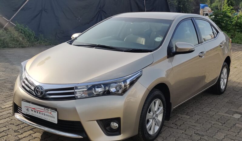 Toyota Corolla Altis 1.8 G full