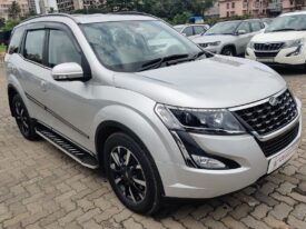 Mahindra XUV 500 W11 FWD