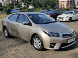 Toyota Corolla Altis 1.8 G full