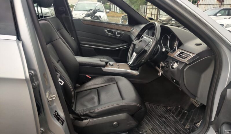 Mercedes E Class E 250 CDI Avantgarde full